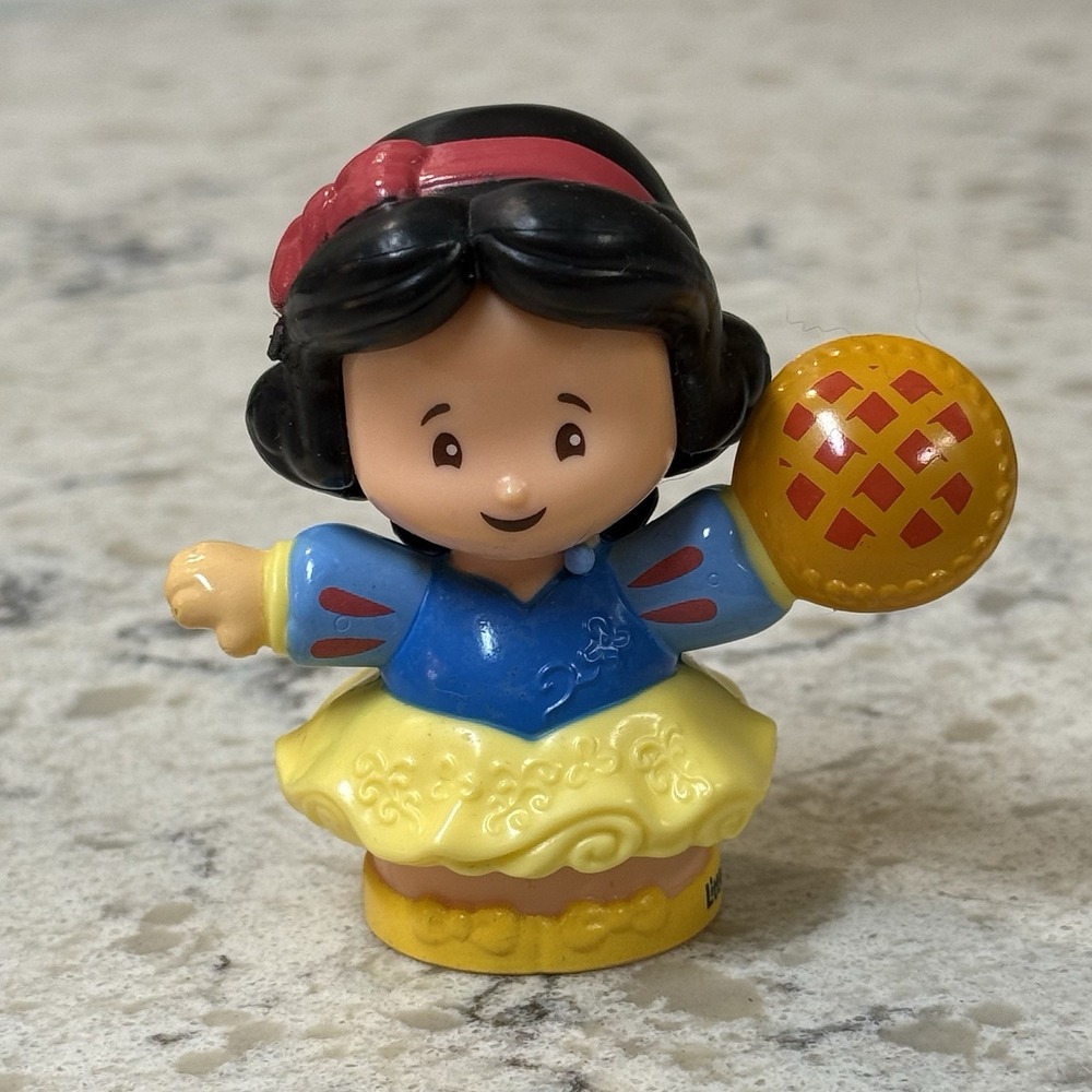 Fisher Price Little People Talker Disney Princess Snow White Cherry Pie 2016